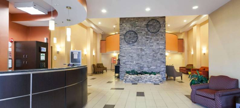 史特斯维尔-穆尔斯维尔舒适套房酒店(Comfort Inn & Suites Statesville - Mooresville)图片