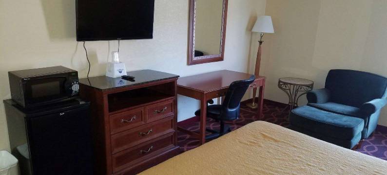 埃文斯维尔美国旅馆(American Inn Evansville)图片