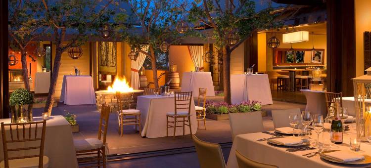 河流露台酒店-贵族之家酒店(River Terrace Inn, a Noble House Hotel)图片