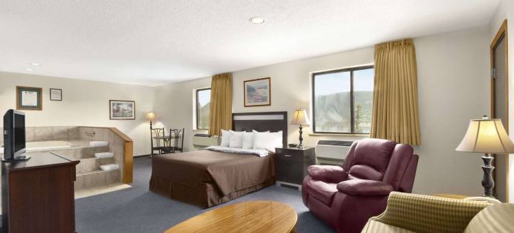威廉姆斯湖温德姆速8酒店(Super 8 by Wyndham Williams Lake BC)图片