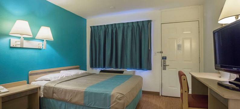 罗切斯特6号汽车旅馆(Motel 6 Rochester, MN)图片