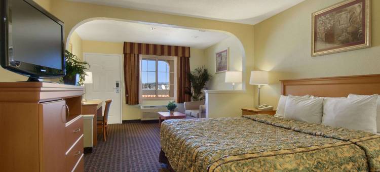 海沃德机场戴斯酒店(Days Inn by Wyndham Hayward Airport)图片