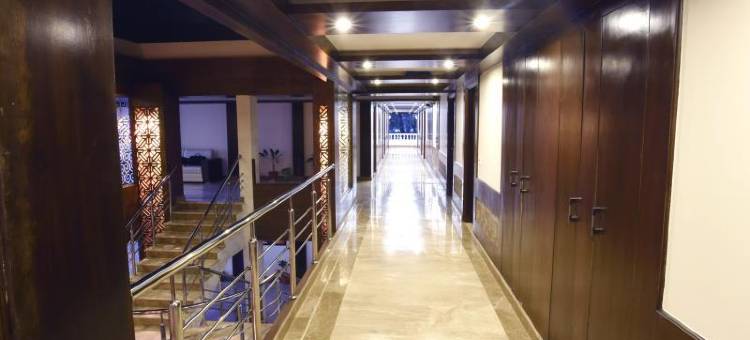 慕苏里史达斯克拉克斯酒店(Starz Clarks Inn Mussoorie)图片