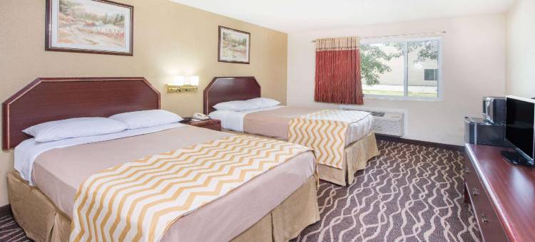 特雷霍特Travelodge by Wyndham酒店(Travelodge by Wyndham Terre Haute)图片