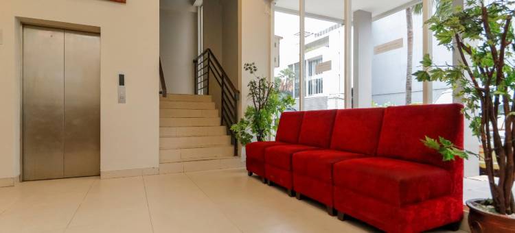 红多兹Plus酒店@卡布克商业区(RedDoorz Plus @ Kapuk Business Park)图片