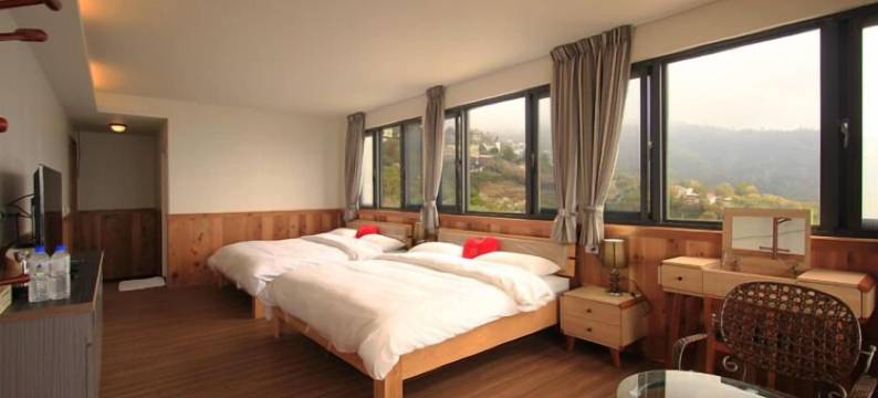 Stream Yurt Campground图片