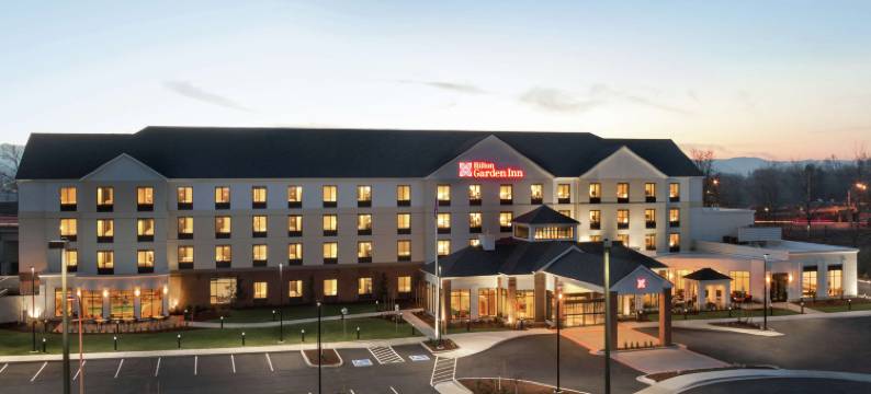 美梅德福希尔顿花园酒店(Hilton Garden Inn Medford)图片