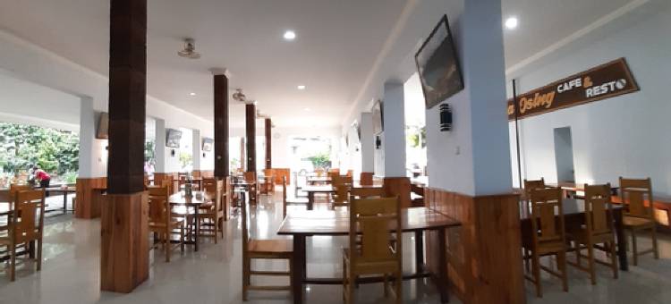 ZIRI的奥辛别墅度假村(Hotel Butik Cafe & Resto Pesona Osing)图片