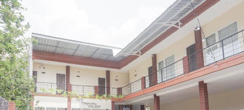 红多兹伊斯兰酒店@拉亚蓬腾巴图(RedDoorz Syariah @ Raya Punten Batu)图片