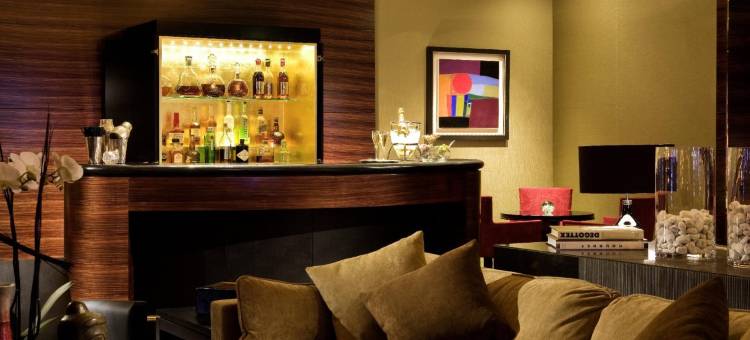 巴黎香榭丽舍大街华威酒店(Warwick Champs-Elysées Paris)图片