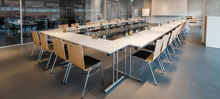 斯图加特摩托世界V8酒店，贝斯特韦斯特至尊精选(V8 Hotel Motorworld Region Stuttgart, BW Premier Collection)图片