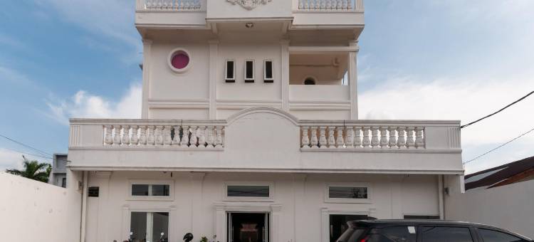 棉兰UISU附近红多兹酒店(RedDoorz Near Uisu Teladan Medan)图片