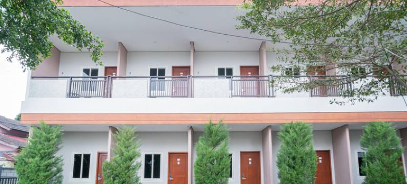 巴图布布西尼城市景观酒店(Urbanview Hotel Bubusini Batu by RedDoorz)图片