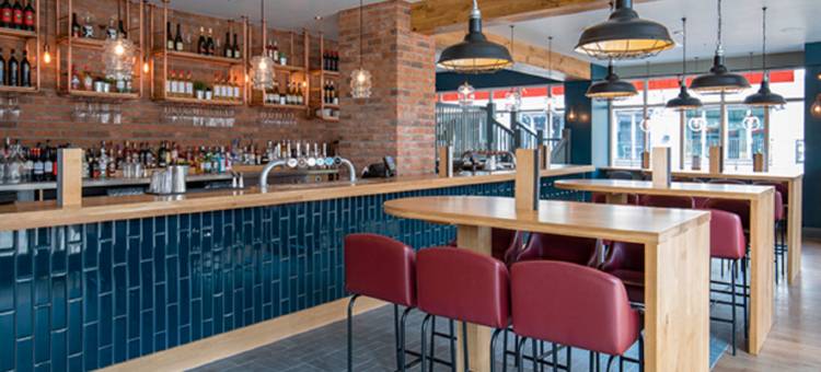 布里斯托尔城中普瑞米尔酒店(国王街)(Premier Inn Bristol City Centre King St)图片