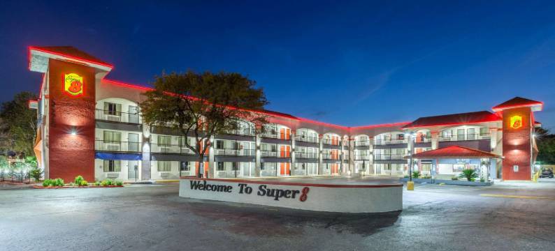 奥斯汀大学-市区速8酒店(Super 8 by Wyndham Austin University/Downtown Area)图片