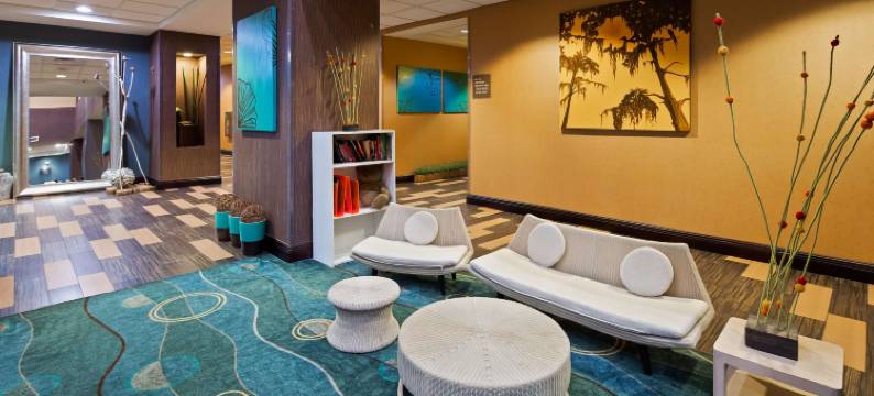 湖郡贝斯特韦斯特优质套房酒店(Best Western Plus Chain of Lakes Inn  Suites)图片