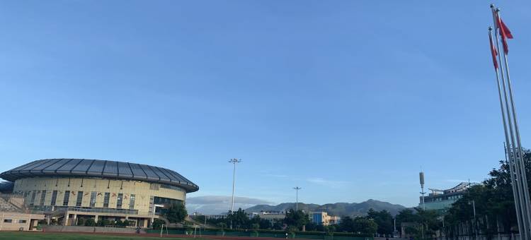 一薪一亿公寓(江滨路分店)图片