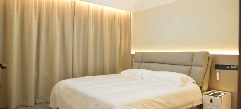 远行故事公寓(泉盛路分店)图片