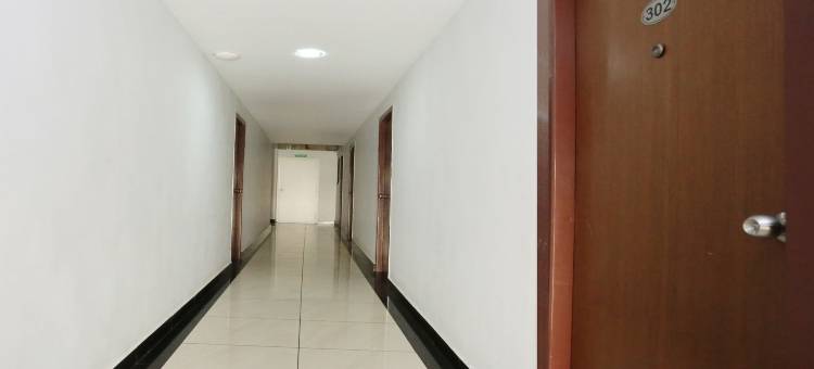 首都 O 10611 伊拉姆马拉巴酒店(Super Townhouse Malabar Illam Kochi)图片