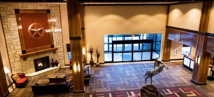 I-35穆尔瓦凡欢朋套房酒店(Hampton Inn & Suites I-35/Mulvane)图片