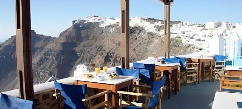 瓦拉斯公寓及别墅(Vallas Apartments & Villas)图片