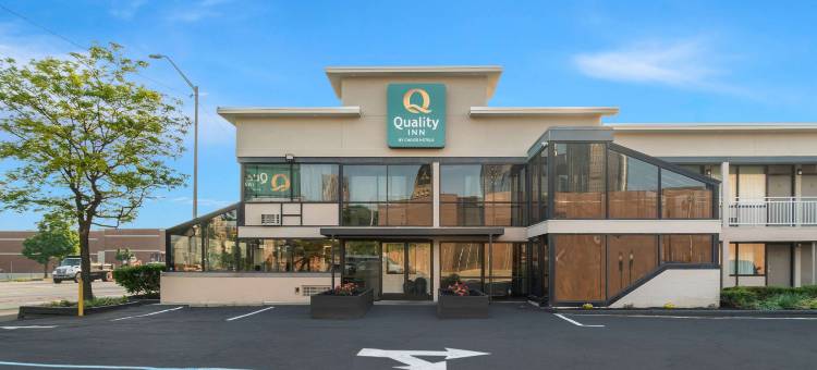 底特律市中心凯艺酒店(Quality Inn Detroit Downtown)图片