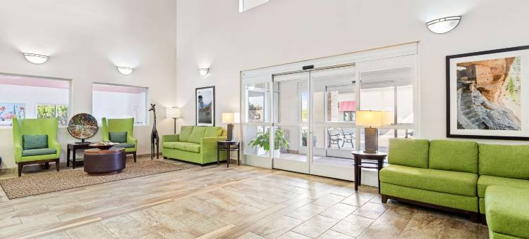 I-25 舒适套房酒店 - 近美国太空港(Comfort Inn & Suites I-25 Near Spaceport America)图片