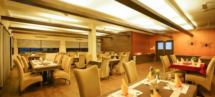 首都 O 15754 莫卡诺尔旅客之家酒店(Super Townhouse Mookkannoor Tourist Home)图片