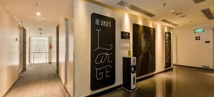 梅拉瓦麦克斯万高级酒店(MaxOneHotels @ Premier Melawai)图片