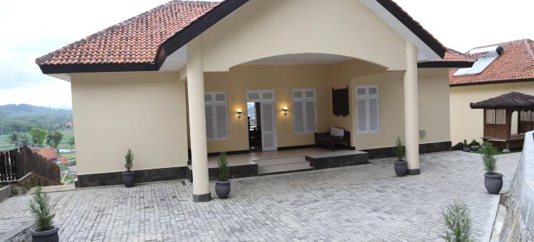 婆罗浮屠山度假村(Borobudurhills)图片