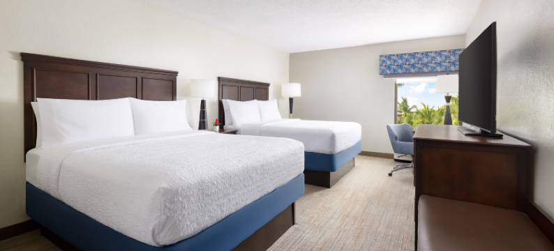 那不勒斯中央欢朋酒店(Hampton Inn Naples-Central)图片