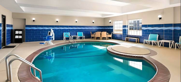 智选假日套房酒店登顿- UNT - TWU(Holiday Inn Express & Suites DENTON NORTH by IHG)图片