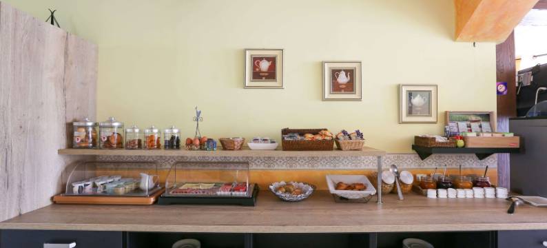 蓝色之夜布里特酒店(Brit Hotel Bleu Nuit)图片