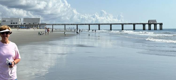 FANTASTIC OCEANFRONT-Price drop !  Pool & Hot tub; Linens and gas grill included图片