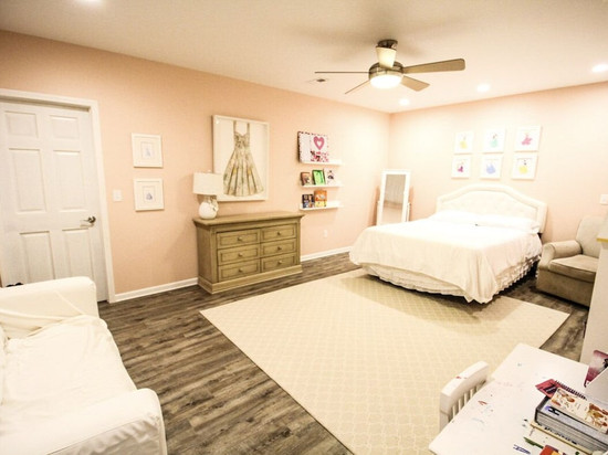 A Luxury Family Mill Creek Lake Retreat