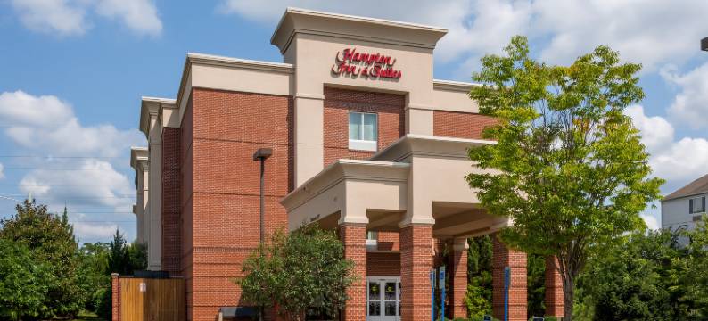 希尔顿欢朋套房酒店-赫恩登雷斯顿(Hampton Inn & Suites Herndon-Reston)图片