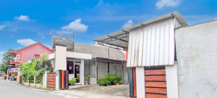 日惹安巴鲁莫广场附近的 O 酒店(原 Wisma Arya 2)(Hotel O near Plaza Ambarrukmo Yogyakarta formerly Wisma Arya 2)图片