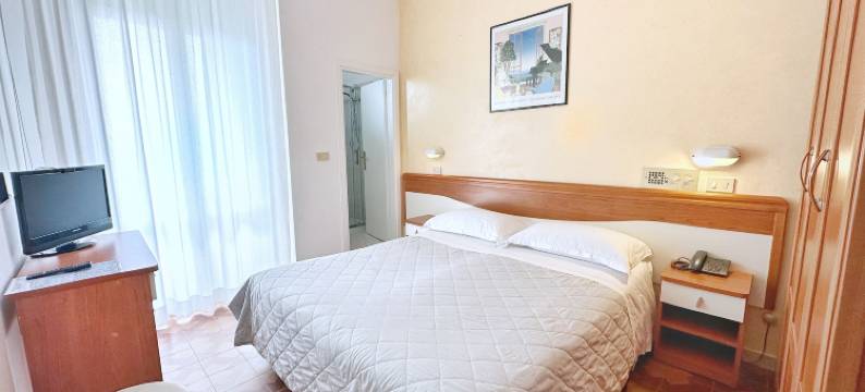 布朗酒店(Aura Living Hotel)图片