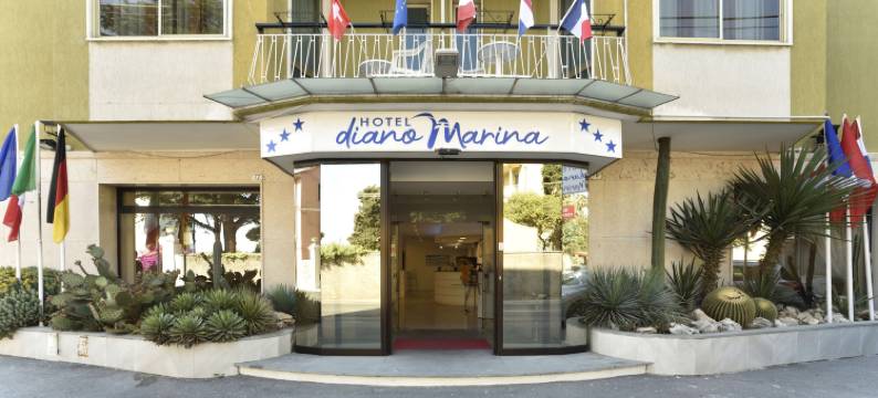 狄亚诺马里纳Mhotelsgroup酒店(Hotel Diano Marina Mhotelsgroup)图片