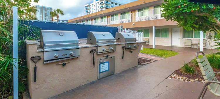 魔法之岛度假村(Enchanted Isle Hollywood Beach Resort)图片