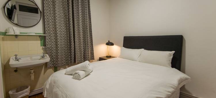 塔姆沃恩酒店(The Tamworth Hotel)图片