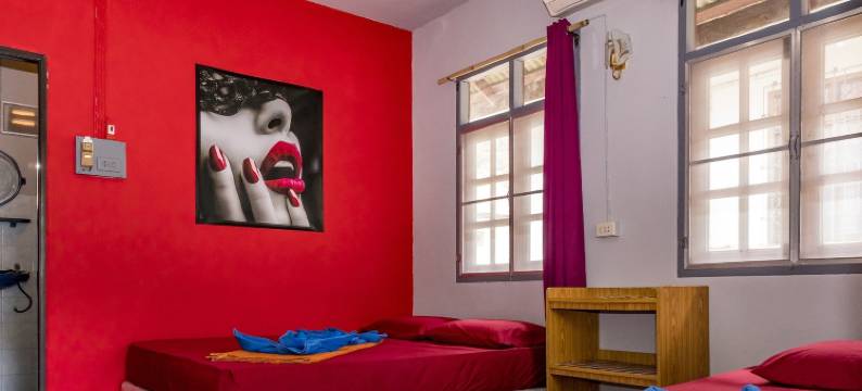 太阳海滩简易别墅旅馆(Sun Beach Bungalows)图片