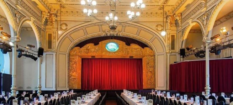 拉德贝格运动世界酒店(Hotel Sportwelt Radeberg)图片