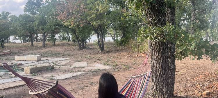 Glorious 2 Lake Eastland Glamping Tiny Town Egrets图片