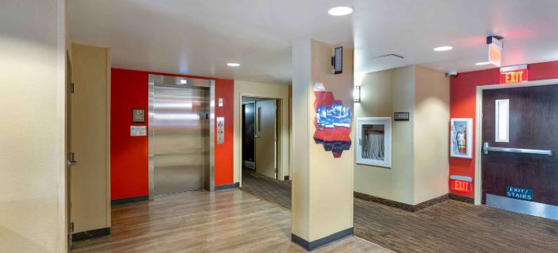 Extended Stay America 套房 - 长岛 - 贝斯佩奇(Extended Stay America Suites - Long Island - Bethpage)图片