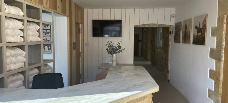 霍尔布鲁克庄园及水疗中心(Holbrook Manor & Spa)图片