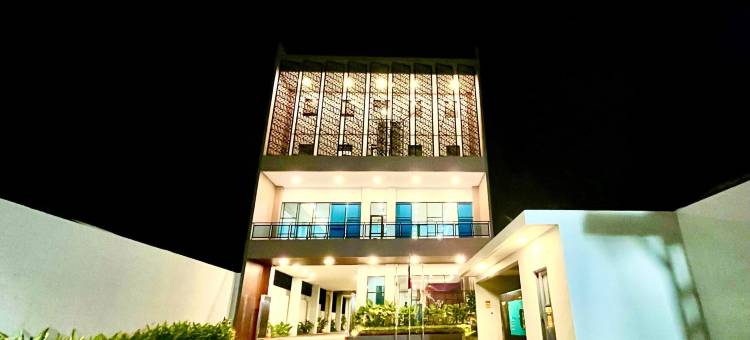 Gombong前线酒店(Front One Hotel Gombong)图片
