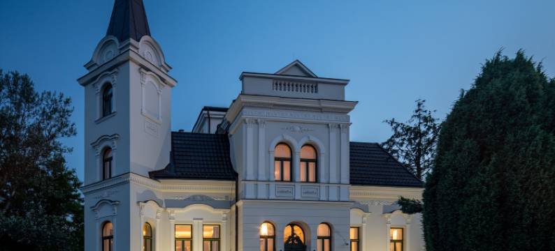 罗瑟瑙别墅酒店(Villa Rosenaw)图片