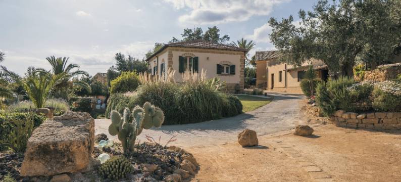 卢米亚别墅民宿套房及公寓(Villa la Lumia B&B Suites & Apartments)图片