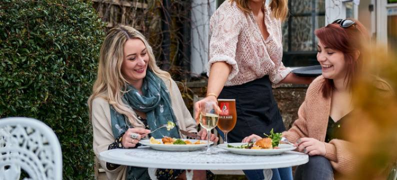 马特莱旅馆(The Martlet Inn)图片